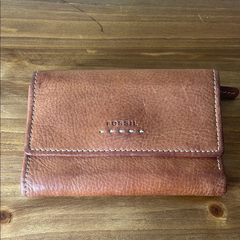Fossil Tan Leather Wallet